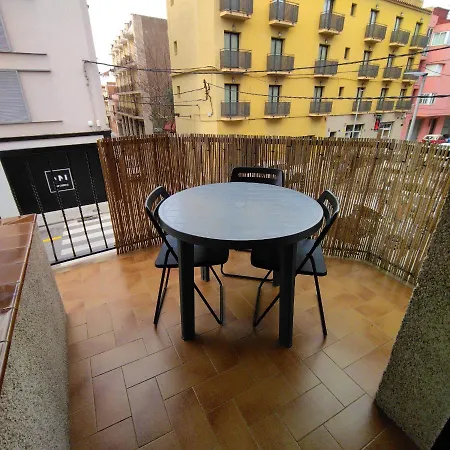 Apartament T4 A 100 Metres De La